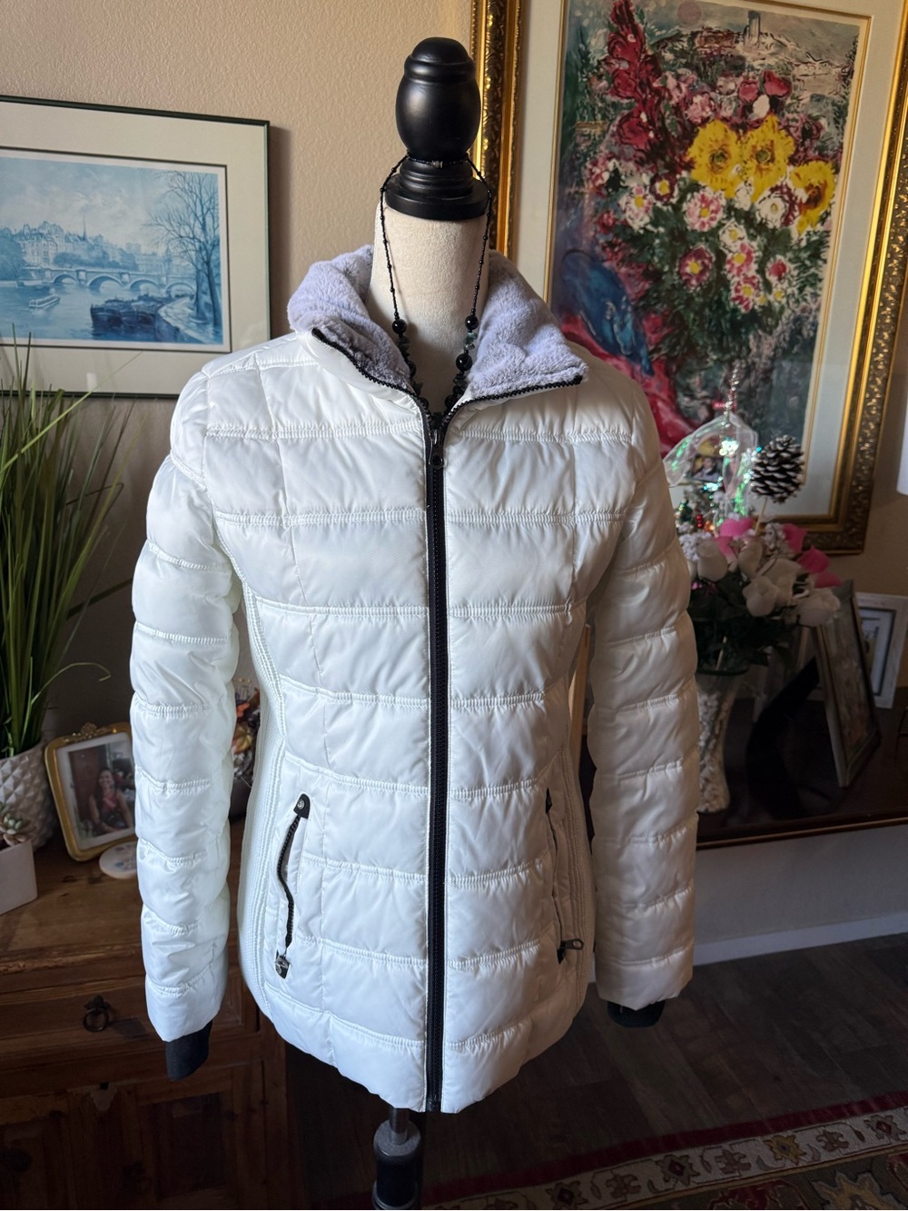 Nautica White Quilted Puffer Jacket with Gray Faux-Fleece Collar